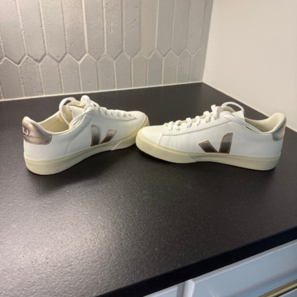 NEW Vela Campo White/Gold Women's Sneakers